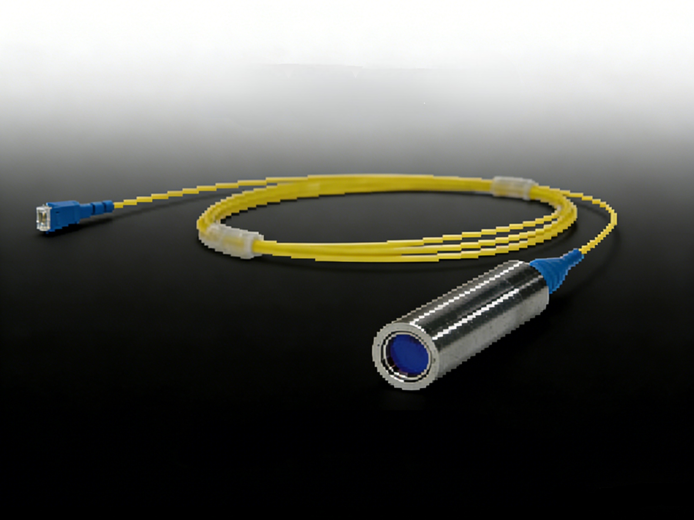 Aspheric Lenses Collimators with PM Fiber