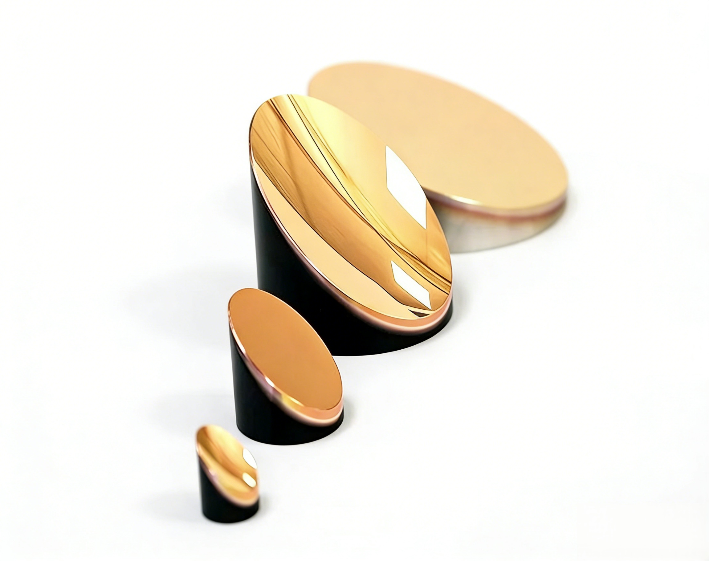 New off-axis parabolic mirror products are now available on the market.